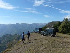 Xtrallusion photo library of independent, self-guided walking and sightseeing holidays in Italy. Pictures, images, photos and photographs taken along the way of this 1-day walking itinerary, to give you a visual impression of the day's walk.